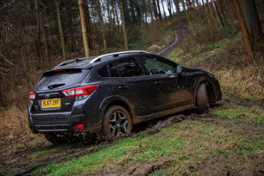  Subaru XV 2017 года  (UK) (фото 9 из 46)